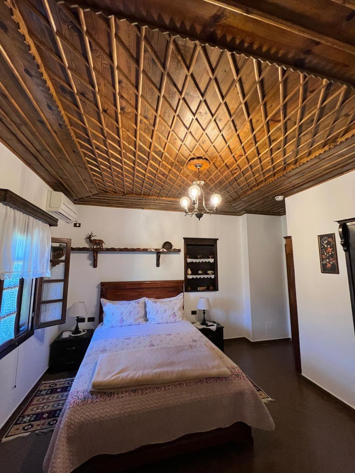 Hotel Kaceli Berat Exteriér fotografie